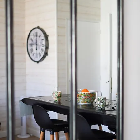 Διαμέρισμα Entierement Renove A Deux Pas Des Plages